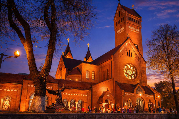 Фото - экскурсия: Вечерний Минск в небольшой компании