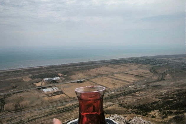 Фото экскурсии - В МАРС через РОЗОВОЕ озеро с чаепитие на скале БЕШБАРМАГ + дегустация ИКРЫ! - 7