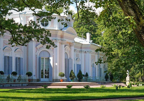 Ораниенбаум: большая пешеходная прогулка (Верхний парк и Нижний сад)