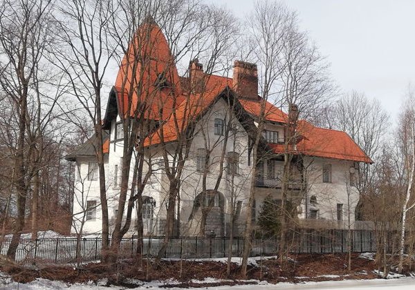 Аудиоэкскурсия по Каменному острову: престижные дачи и их владельцы - фото 2
