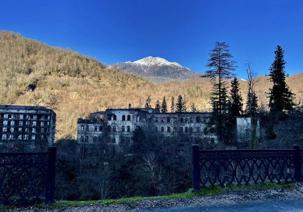 Восточная Абхазия: курорты, заброшенные города и водопады - фото 4
