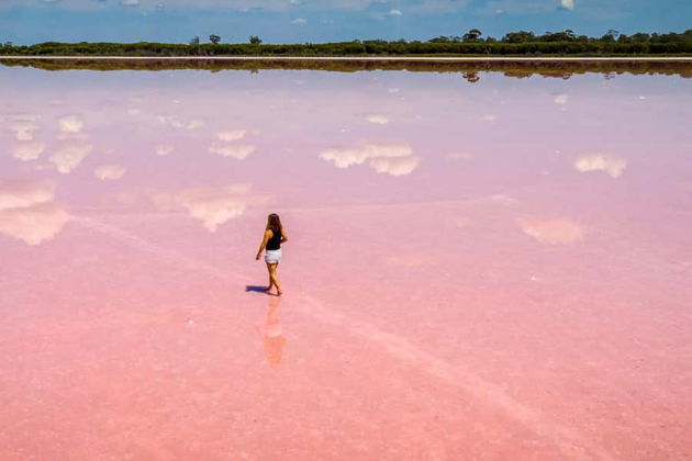 Фото экскурсии - Уникальное путешествие к Розовому озеру, Карамельным горам и Бешбармагу с дегустацией черной икры и обедом в рыбном ресторане - 2