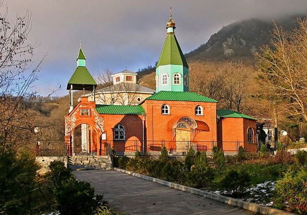 Большое путешествие по самым важным православным обителям Кавказа - фото 2