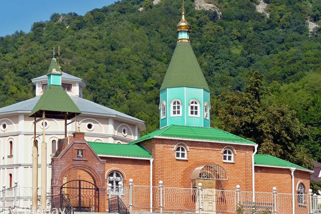 Фото - экскурсия: Поездка по самым важным православным обителям Кавказа