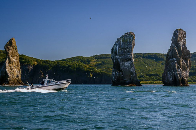 Фото - экскурсия: Морская экскурсия на остров Старичков с рыбалкой и охотой на крабов
