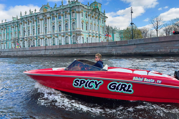 Фото - экскурсия: На катере по рекам и каналам Петербурга: романтично и познавательно