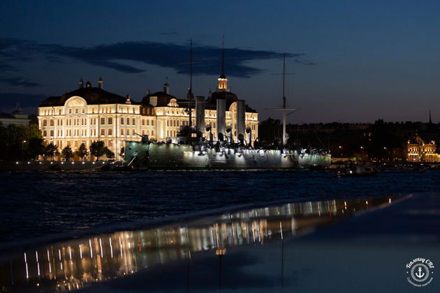 Фото экскурсии - Ночные силуэты: полуторачасовая магия разводных мостов с однопалубного судна - 6