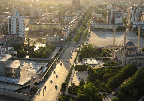Путешествие в ночной и дневной Грозный, а также в Аргун и Шали - фото 4