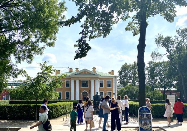 Петропавловская крепость с посещением собора и тюрьмы - фото 2