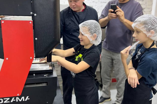 Фото экскурсии - Путешествие какао-бобов от плантации до шоколадной плитки на фабрике Frais - 7