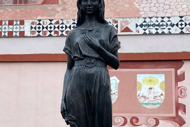 Фото экскурсии - Исследуем замок Тапиау и памятники прусской истории - 7