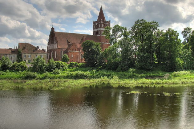 Фото экскурсии - Исследуем замок Тапиау и памятники прусской истории - 8