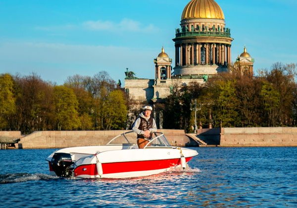 Прогулка на катере Толстый с капитаном — комфортно и недорого - фото 4