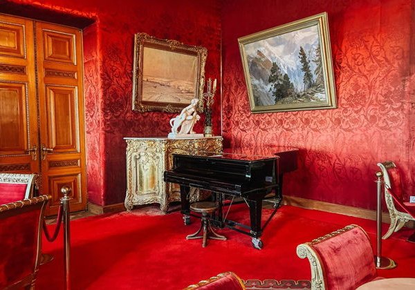 Владимирский дворец: экскурсия с посещением тайных залов - фото 4