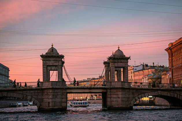 Фото экскурсии - Волшебная теплоходная экскурсия по городу днем и вечером - 7