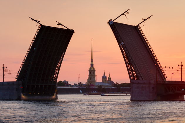 Фото экскурсии - Волшебная теплоходная экскурсия по городу днем и вечером - 8