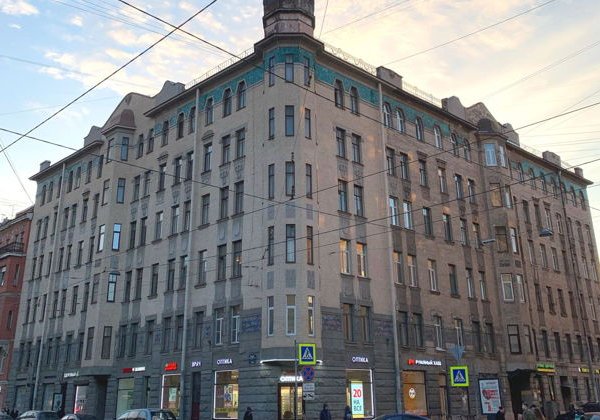 Десять жизней доходного дома: аудиоэкскурсия по Васильевскому острову - фото 2