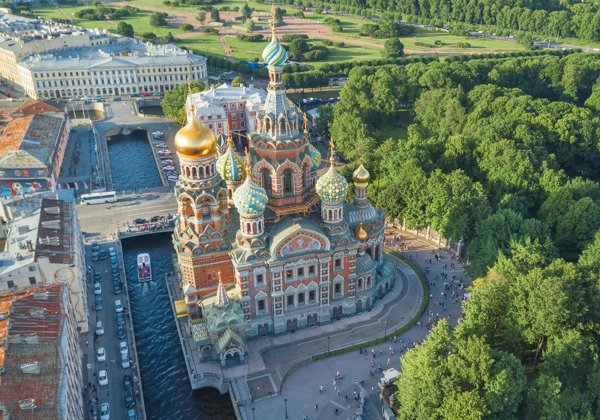Спас на Крови снаружи и внутри: аудиоэкскурсия по самому яркому храму Петербурга