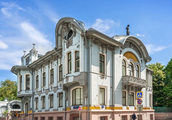 Секреты посольств Москвы: аудиоэкскурсия по паутине старых переулков