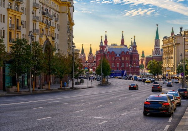 Путешествие сквозь века: Тверская улица (аудиоэкскурсия в приложении) - фото 4