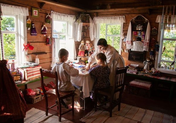 Сказочная деревня Мандроги и Александро-Свирский монастырь  - фото 3