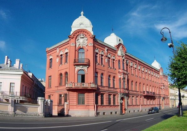 Васильевский остров: аудио прогулка от метро Спортивная - фото 1