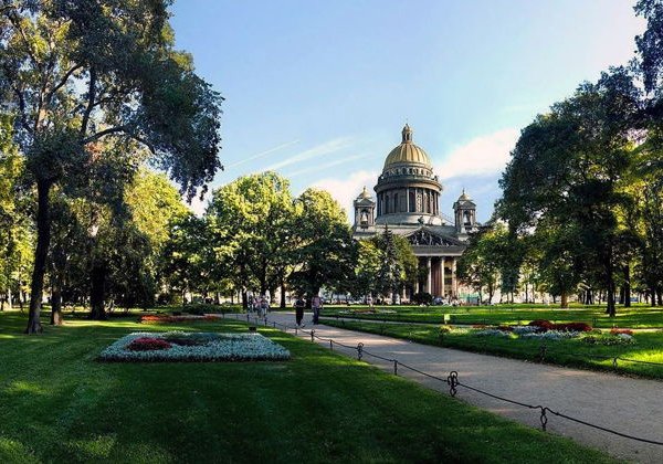 Аудиоэкскурсия для знакомства с Петербургом: прогулка от Биржи к Адмиралтейству - фото 2
