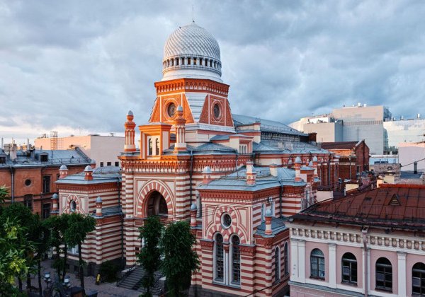 Аудиоэкскурсия в приложении: Культурное погружение в еврейский Петербург
