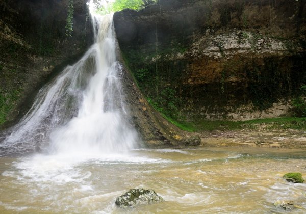 Джиппинг к Кодорскому ущелью и Шакуранскому водопаду (каньону)