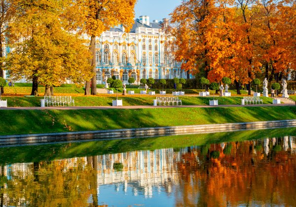 Автобусный тур в Царское Село и Петергоф