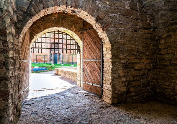 Экскурсия в крепость Орешек на «Метеоре» из Петербурга - фото 3