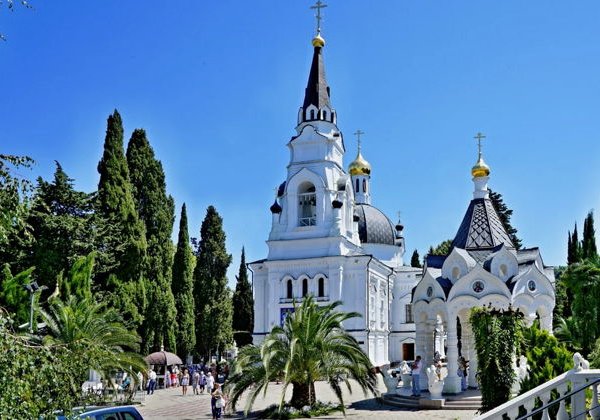 Сочи – любимый курорт россиян. Экскурсия по историческим и памятным местам  - фото 1