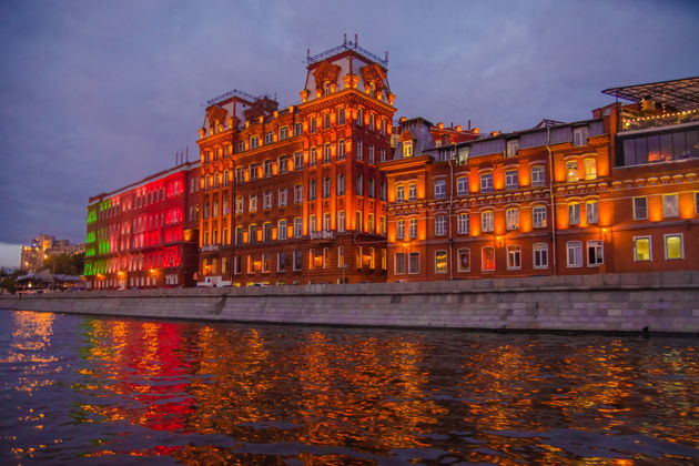 Фото экскурсии - Вечерняя Москва в огнях: прогулка с ужином и музыкальной программой - 3