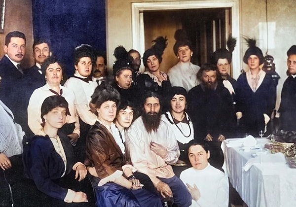 Секреты квартиры Распутина: легенды за закрытыми дверями - фото 1