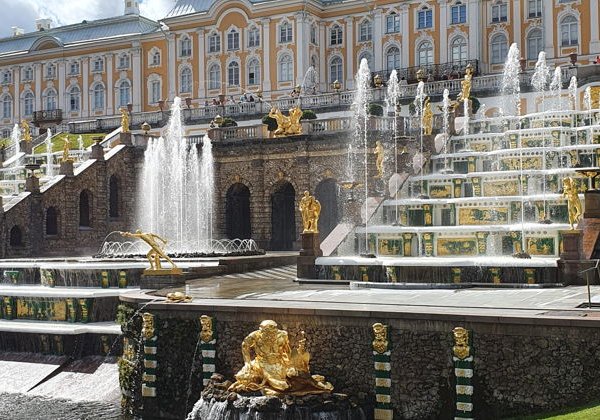 Обзорная экскурсия по Петербургу + Нижний парк Петергофа - фото 2