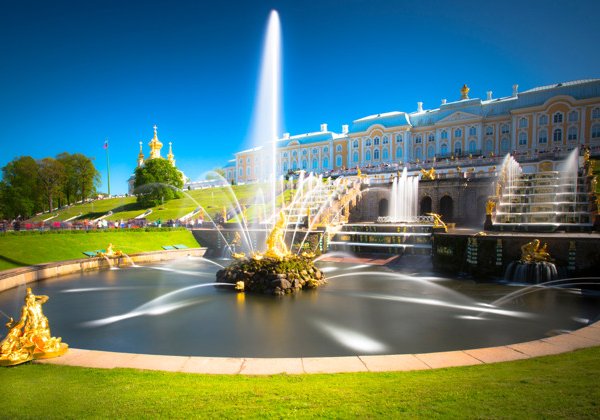 Петергоф с билетами на весь день: Большой и Малый дворцы + парк