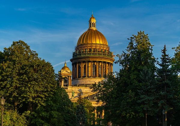 Петербург на автобусе и теплоходе за 5 часов - фото 3