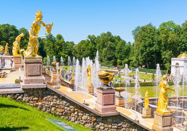  Петергоф: прогулка по Нижнему парку с фонтанами