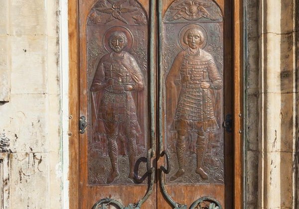 Город-призрак Цхалтубо и великие святыни западной Грузии  - фото 4