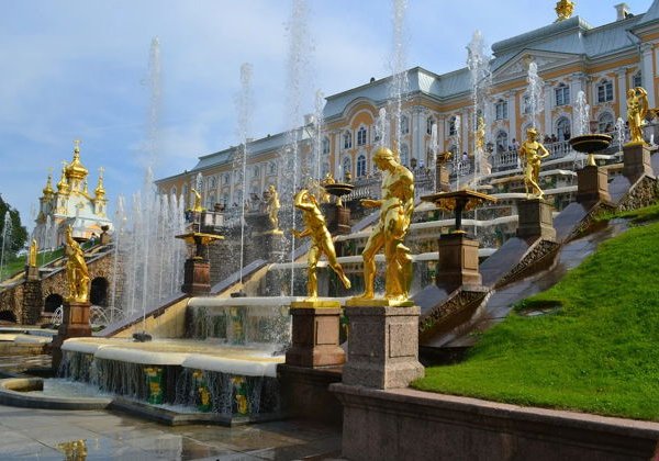 Нижний парк Петергофа на электрокаре - фото 2