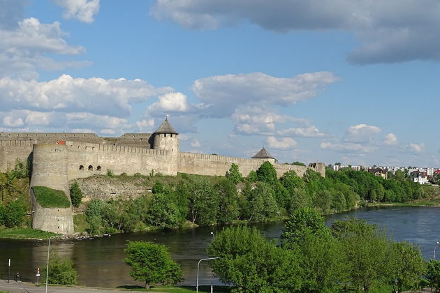 Ивангородская крепость, Парусинка, нарвская рыба и Шепелёвский маяк-2