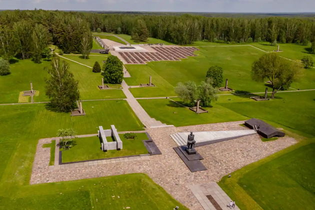 Фото экскурсии - Трансфер из Минска в мемориальный комплекс «Хатынь» с ожиданием и обратно - 4