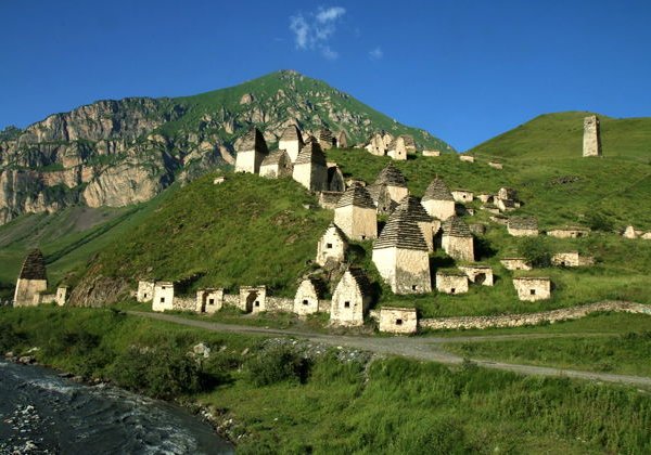 Северная Осетия: от Фиагдона в Город мёртвых и на Лавочку счастья - фото 2