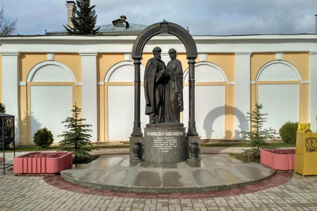 Фото - экскурсия: Городская скульптура или в поиске легенд и историй