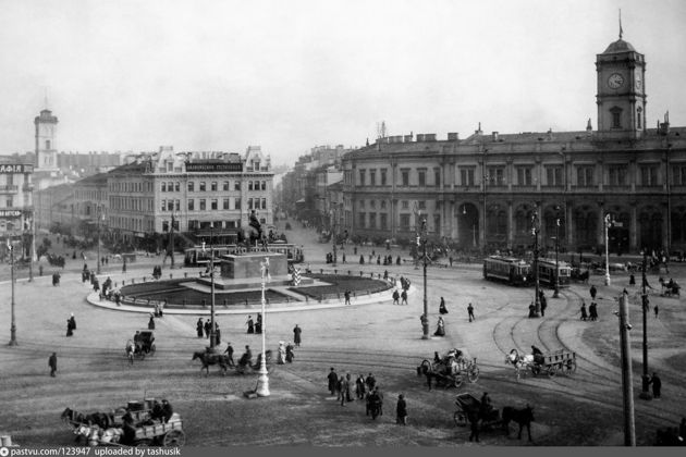 Фото экскурсии - Город грехов. Любовь как порок (Пл. Восстания) - 1