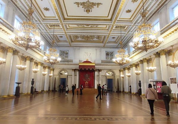 Блеск и сокровища Эрмитажа  - фото 1