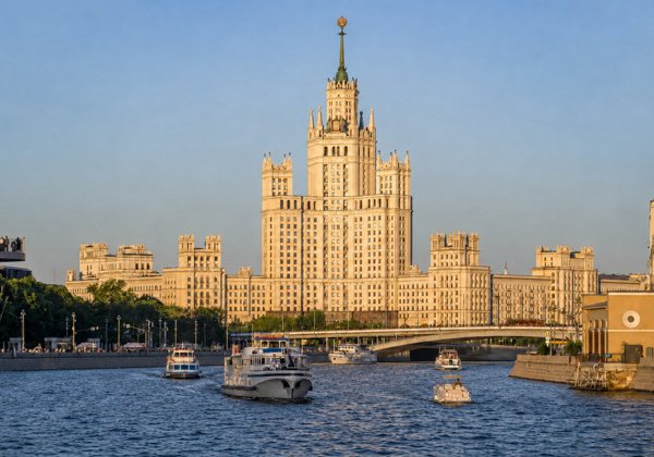 Северный Экспресс от причала «Киевский» до парка Зарядье