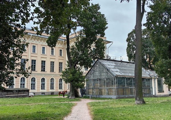 Пешеходная экскурсия по Васильевскому острову - фото 3