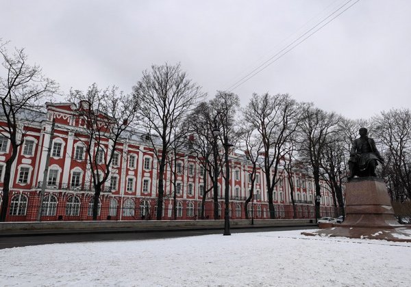 Пешеходная экскурсия по Васильевскому острову