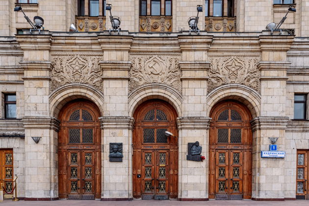 Фото экскурсии - Сталинский ампир: пешеходная экскурсия с посещением гостиницы «Украина» - 4